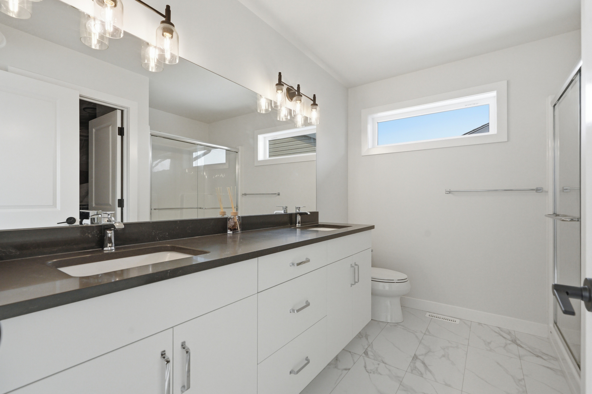 Brighton社区地下室合法出租独栋出售——159 Doran Way——林与唐地产 - 5